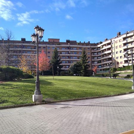 Apartmán Jardines De Vinjoy Oviedo Exteriér fotografie