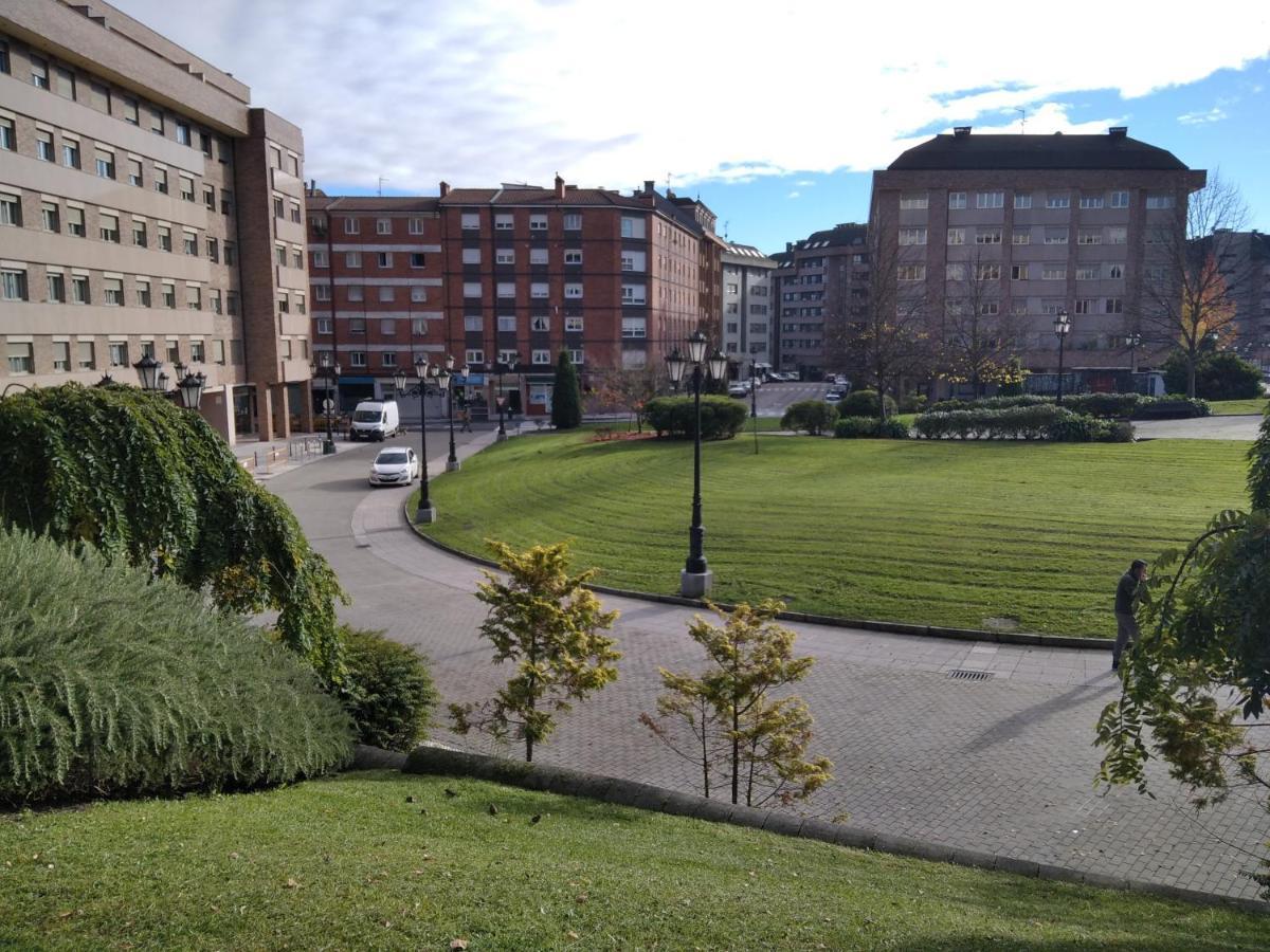 Apartmán Jardines De Vinjoy Oviedo Exteriér fotografie